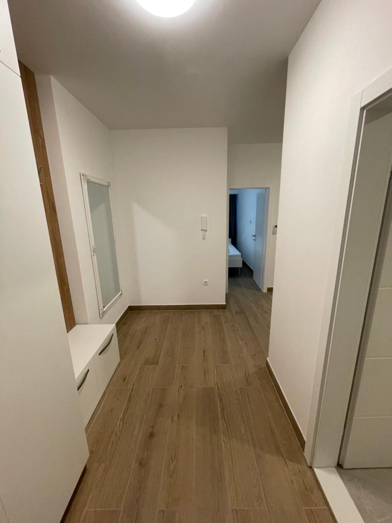 Apartamento Toro Hospitality Mostar Exterior foto